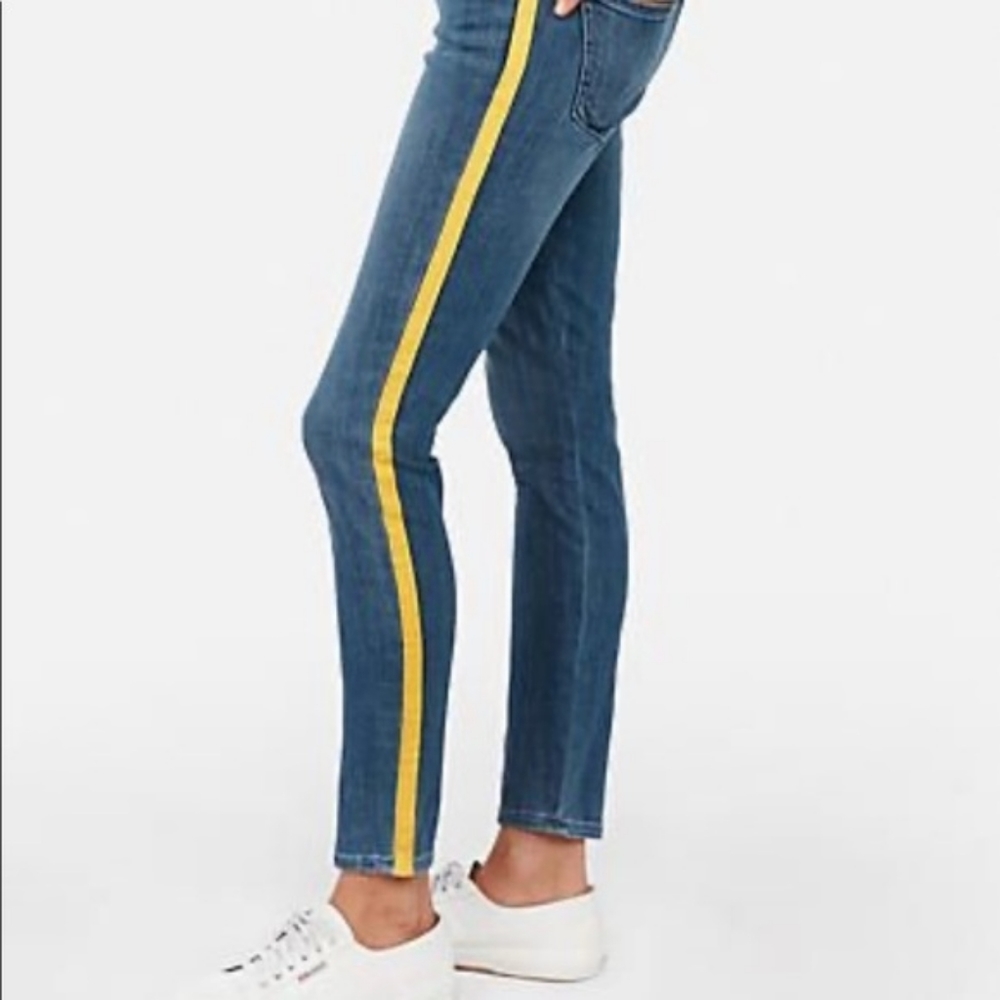 Express 00 Yellow Striped Medium Wash High Rise Legging Jeans